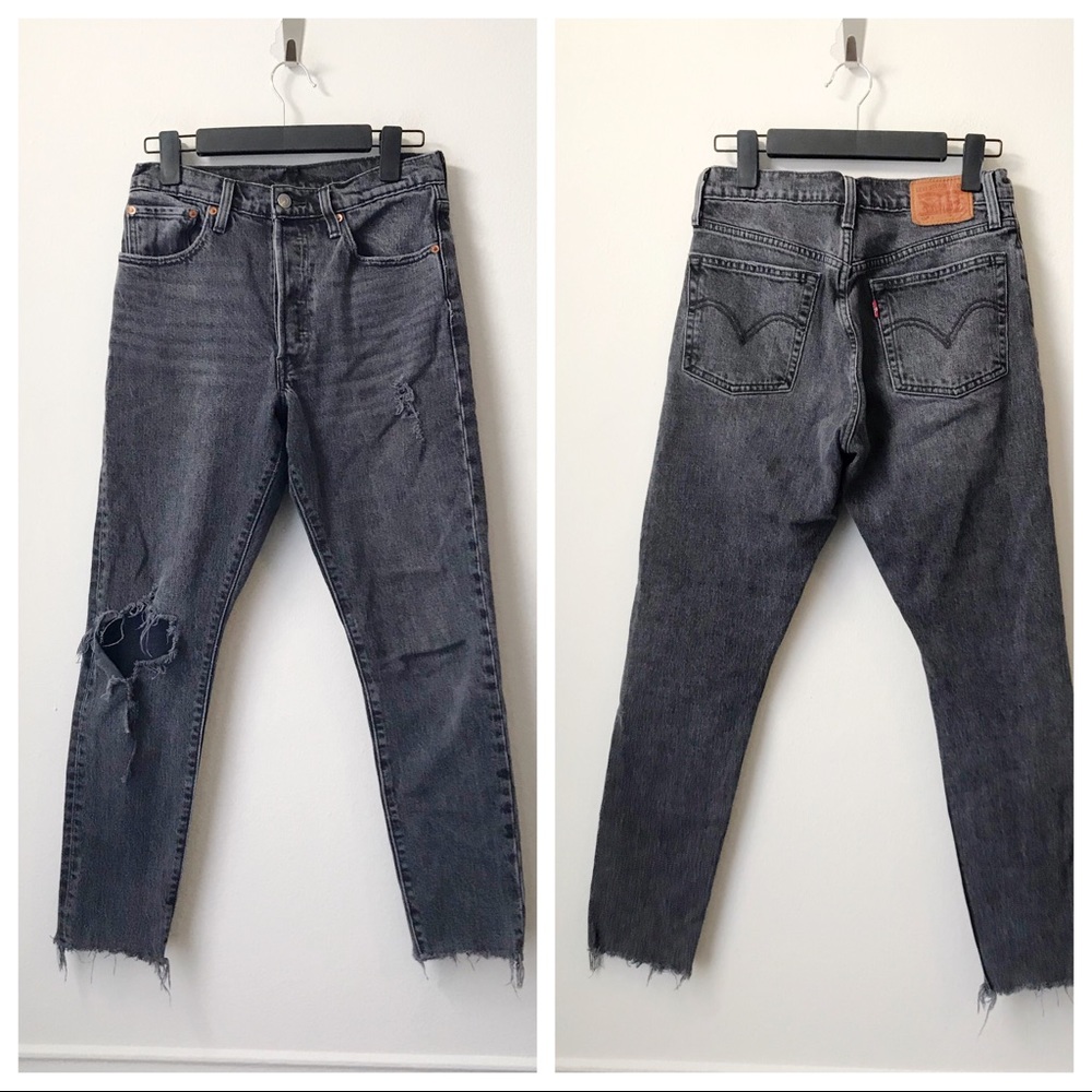 Levi’s 501 Skinny Jeans Distressed